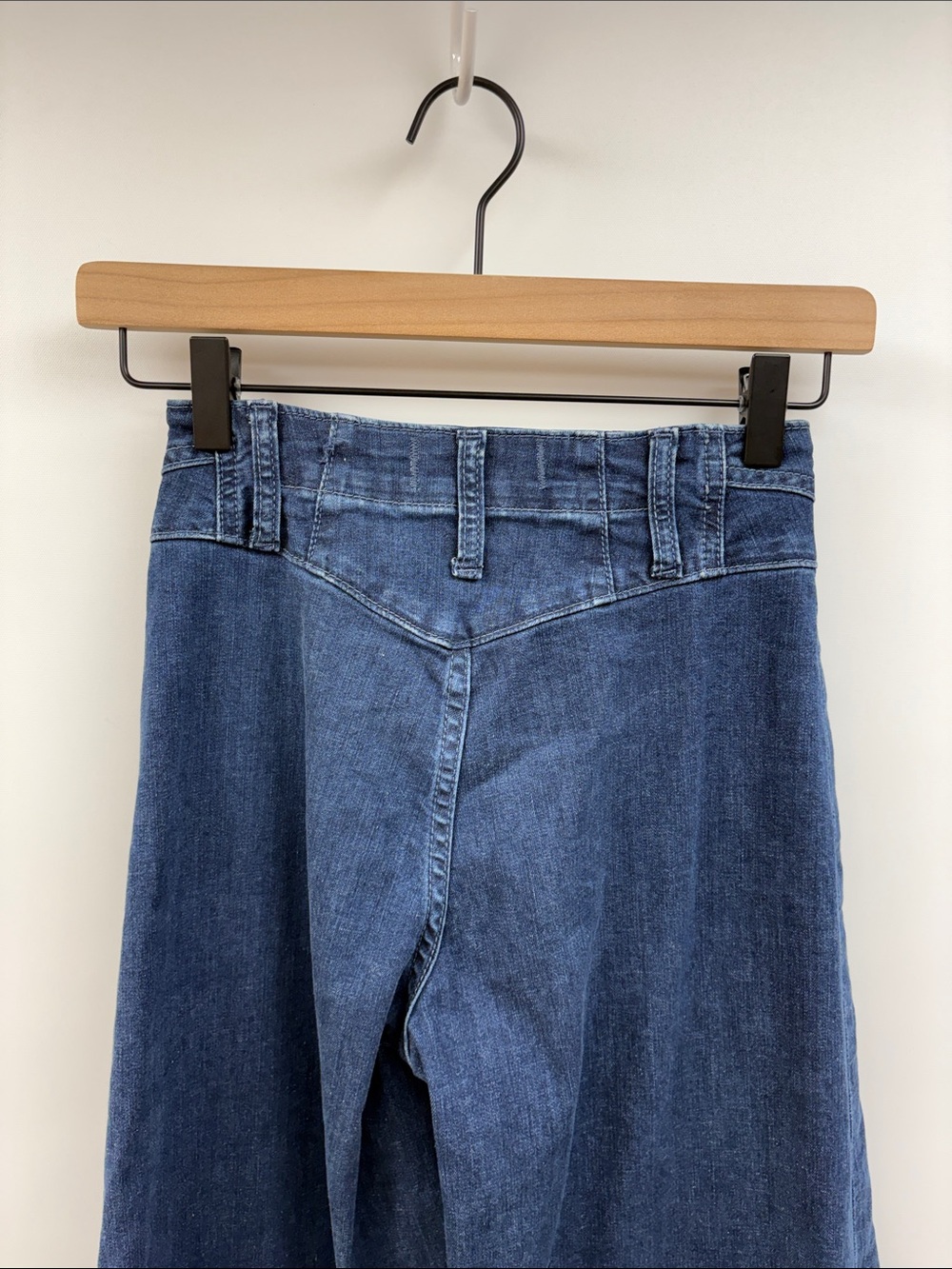 Free People We The Free Libre High Rise Flared Wide Leg Jeans Dark Denim 24 - Picture 8 of 11